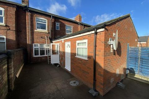 Rood End Road, Oldbury, B68 6 bed terraced house for sale