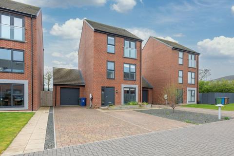 Meadow View, Blyth NE24 4 bed detached house for sale