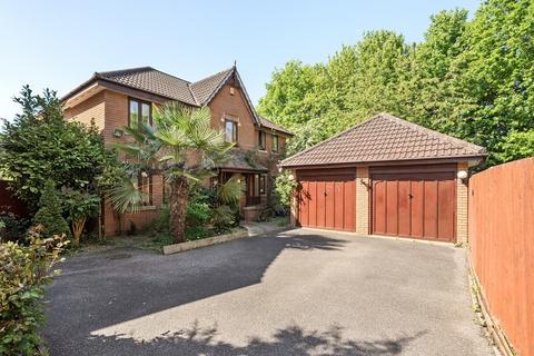 Juno Way, Rushy Platt, Swindon, SN5 4 bed detached house for sale