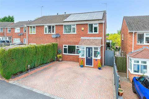 Oldcroft, Oakengates, Telford... 3 bed semi