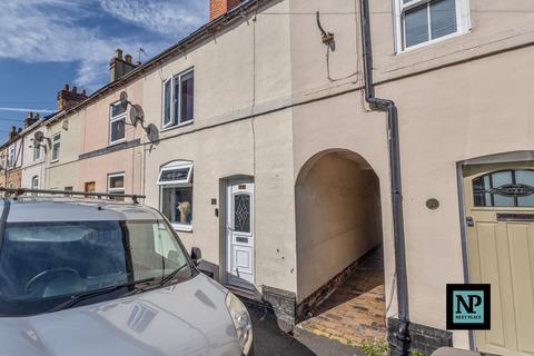 John Street, Tamworth, B77 2 bed terraced house for sale