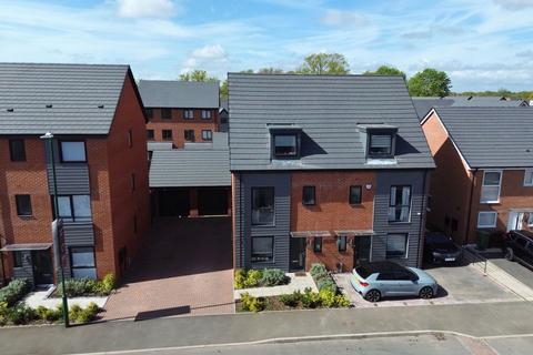 4 bedroom semi-detached house for sale