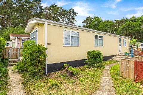 Pinelands Mobile Home Park, Padworth... 2 bed park home for sale