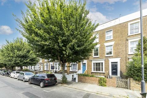 Coningham Road, London W12 2 bed flat for sale