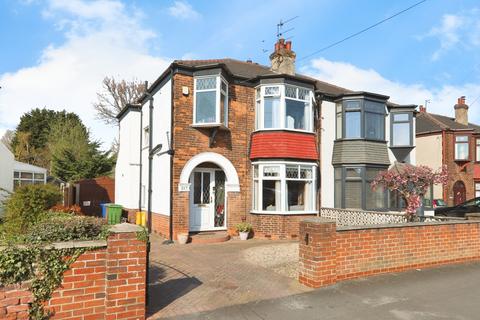 Kingston Road, Willerby, Hull, HU10 6PX 3 bed semi