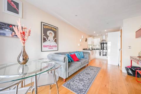 Baythorne House, E16, Royal Docks... 1 bed flat for sale
