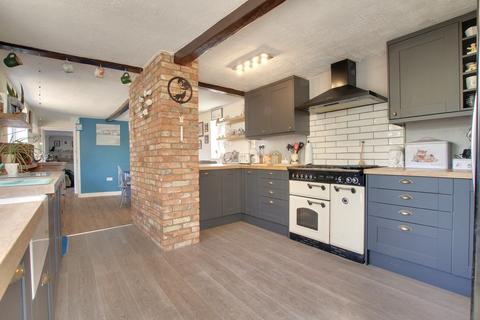 Bridge Street, Chatteris 3 bed detached house for sale