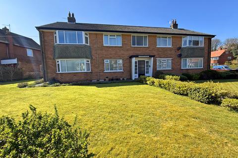 Malvern Crescent, Scarborough YO12 2 bed apartment for sale