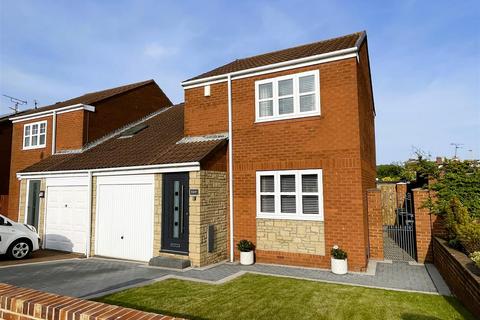 Braemar Drive, South Shields 3 bed semi