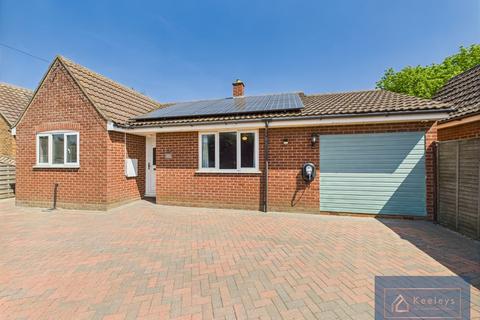 Cornmills Road, Soham, Ely 3 bed detached bungalow for sale
