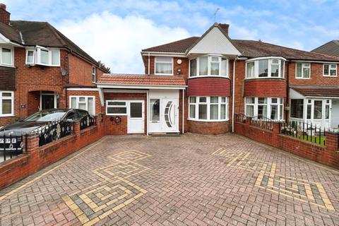 Leopold Avenue, Handsworth Wood... 3 bed semi
