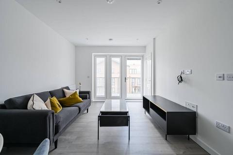 Spitfire Approach, Hornchurch RM12 2 bed flat for sale