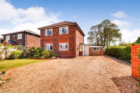 Back Lane, Cuerdley, WA5 3 bed detached house for sale