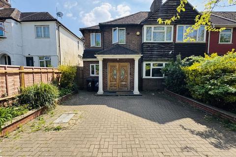 Mandeville Road, Northolt 4 bed end of terrace house for sale