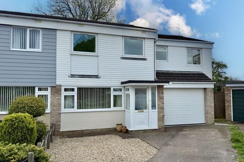 Thornash Close, Taunton TA2 4 bed semi