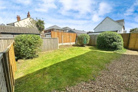 15 St Leonards Road, Bournemouth BH8 2 bed apartment for sale