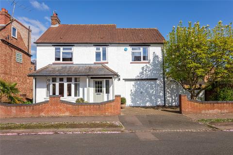 Harvey Road, Bedford, Bedfordshire, MK41 4 bed detached house for sale