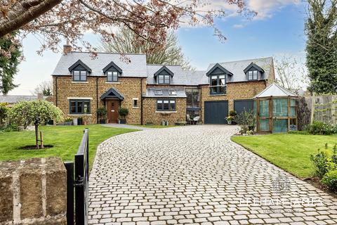 9A Spring Lane, Wymondham, LE14 4 bed detached house for sale