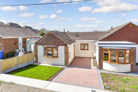 Princes Avenue, Sheerness ME12 2 bed semi
