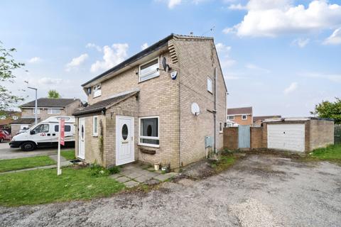 Orion Way, Grimsby, Lincolnshire, DN34 2 bed semi