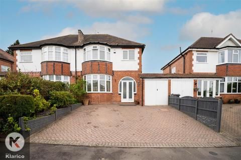 Fallowfield Avenue, Birmingham B28 3 bed semi