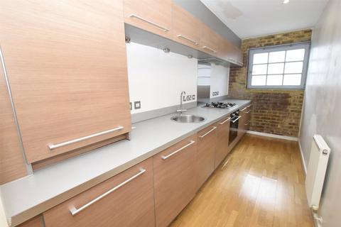The Railstore, Gidea Park RM2 2 bed apartment for sale