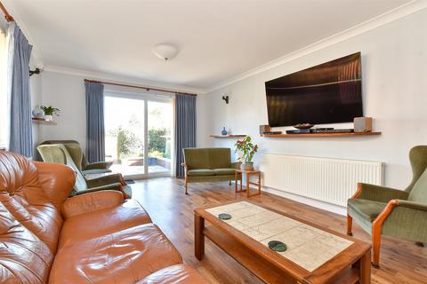 St. Faith's Road, Cowes, Isle of Wight 3 bed detached bungalow for sale
