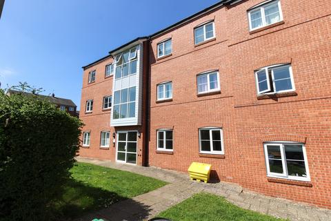 Sir Thomas White Close, Warwick, CV34 2 bed apartment for sale
