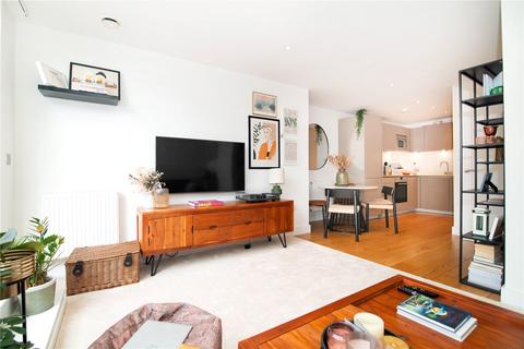 Orchard Road, Richmond, TW9 2 bed apartment for sale