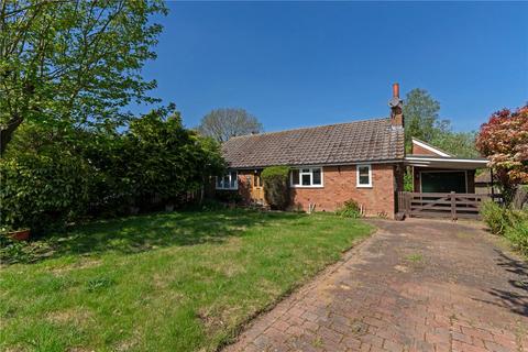 High Street, Lolworth, Cambridge, CB23 3 bed bungalow for sale