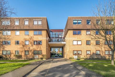 Widmore Road, Bromley, Kent, BR1 1 bed flat for sale