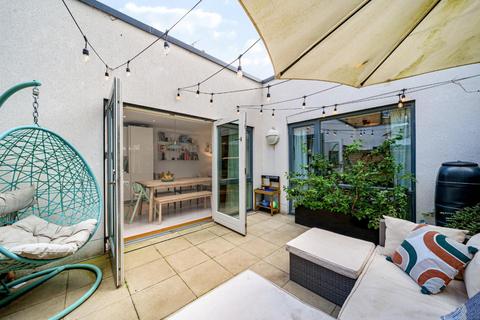 Tompion Street, Clerkenwell, London... 2 bed flat for sale