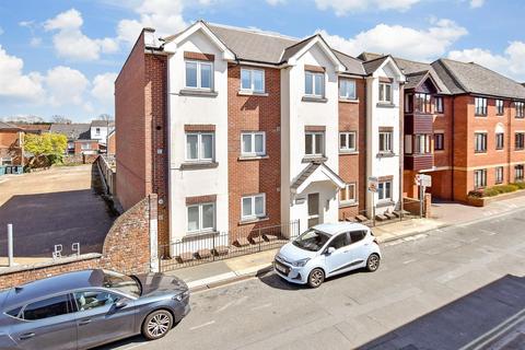 Chapel Court, Newport PO30 1 bed flat for sale
