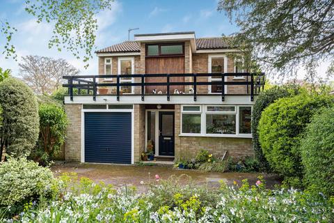 Guildown Road, Guildford, GU2 4 bed detached house for sale