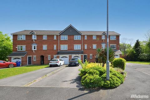 Dukes Wharf, Preston Brook 4 bed townhouse for sale