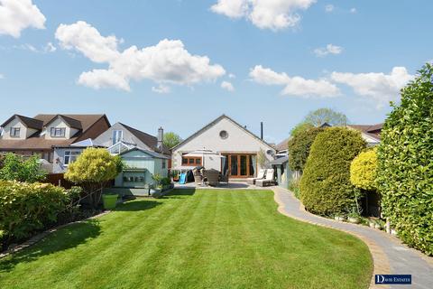Greenway, Harold Park, Romford, RM3 2 bed bungalow for sale