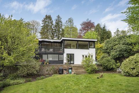 Sycamore Dene, Chesham, HP5 4 bed detached house for sale