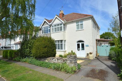 Pilford Avenue, Leckhampton... 3 bed semi