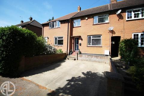 Hall Mead, Letchworth 3 bed terraced house for sale