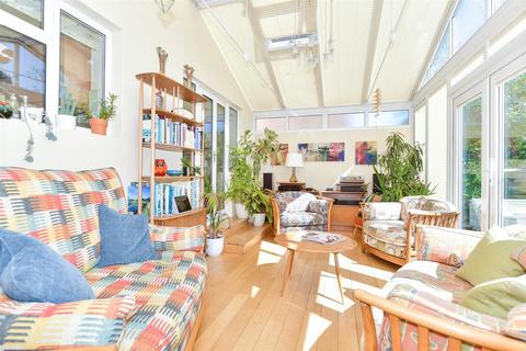 Shirley Way, Bearsted, Maidstone, Kent 3 bed detached house for sale