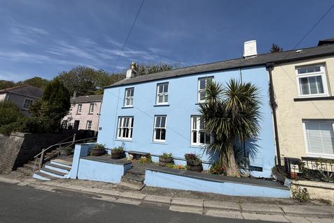New Hill, Goodwick, Pembrokeshire, SA64 4 bed semi