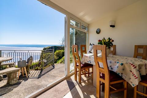 Pendine, Carmarthen, SA33 4 bed detached house for sale