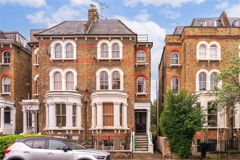 Victoria Rise, London, SW4 1 bed apartment for sale