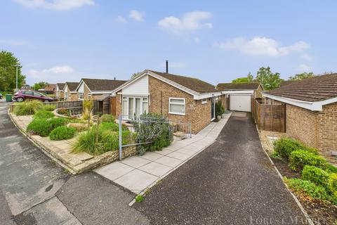 Leighton Park Road, Westbury 2 bed bungalow for sale