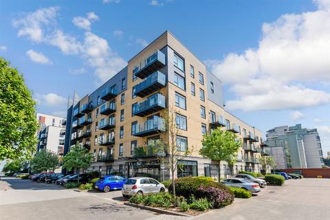 The Boardwalk, Gillingham ME7 2 bed flat for sale