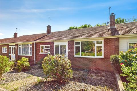 Elmhurst, Tadley, Hampshire, RG26 2 bed bungalow for sale