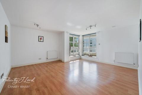 Barrier Point Road, London 2 bed apartment for sale