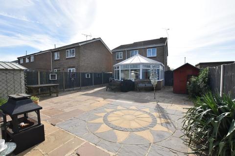 Greenfield Drive, Hibaldstow, Brigg 4 bed detached house for sale