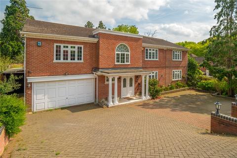 Fairmeadside, Loughton, Essex, IG10 5 bed detached house for sale