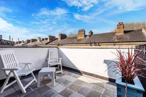 Westmoreland Terrace, London SW1V 3 bed maisonette for sale